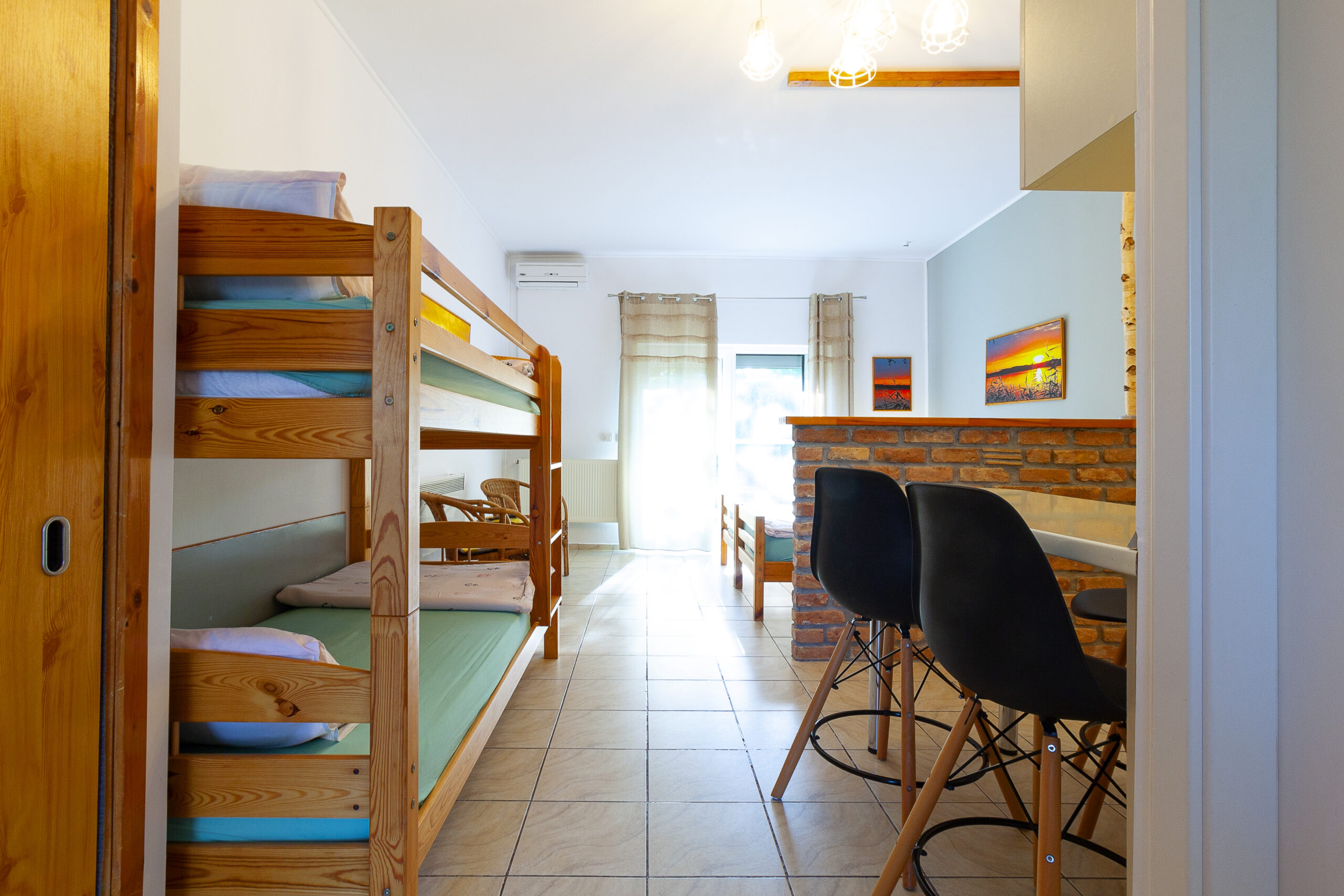 cvadubla cazare casa ana vama veche